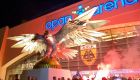 Η ολονυχτία στην OPAP Arena: Μαγικές στιγμές με συνθήματα, καπνογόνα από τους οπαδούς της ΑΕΚ
