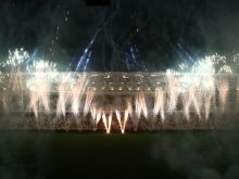 Η ΑΕΚ μπήκε στην OPAP Arena κι επέστρεψε στο σπίτι της με μία φαντασμαγορική γιορτή 32.000 οπαδών που θα μείνει αξέχαστη