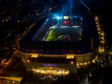 Η ΑΕΚ μπήκε στην OPAP Arena κι επέστρεψε στο σπίτι της με μία φαντασμαγορική γιορτή 32.000 οπαδών που θα μείνει αξέχαστη