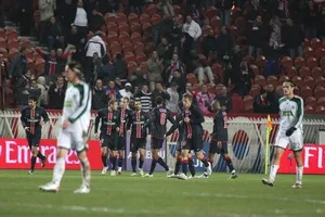 Με Λανς ο ΠΑΟ. Με Παρί η ΑΕΚ
