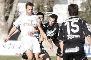 Πάει τρένο με Κυπαρίσση