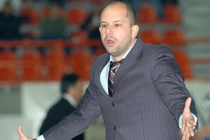 Πρόβλημα με το γήπεδο