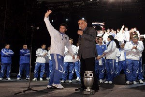 Νέα τιμή στον αρχηγό