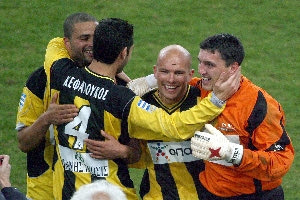 Περιμένει απαντήσεις…