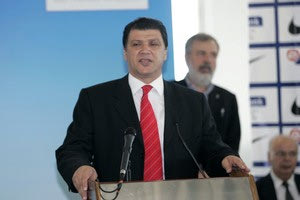 Ώρα αποφάσεων για τη βία
