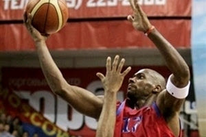 Κοντά στον Τόρες η Φορτιτούντο