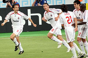 Μίλαν-Λίβερπουλ: 2-1