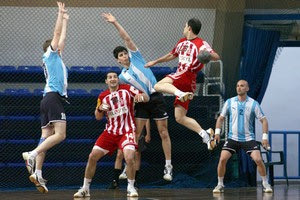 Μόνος πρώτος ο Πανελλήνιος