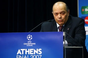 Ώρες αγωνίας για Λευκαρίτη