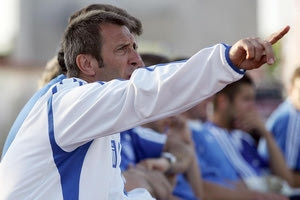 Νιόπλιας: “Στόχος το τρόπαιο”