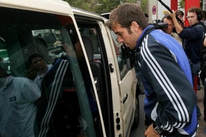 Στα “μαχαίρια” Αμβούργο και Βαλένθια