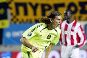 Άρης-Ερυθρός Αστέρας 3-0