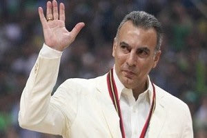 Γκάλης: “Ο Άρης δικαιούται το γήπεδο”