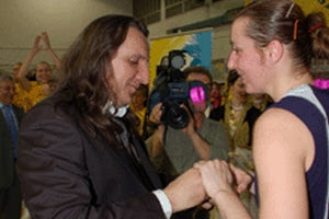 Βρέθηκε γαμπρός χωρίς Κύπελλο!