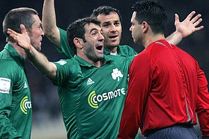 Bέλη… για AEK και Παμπορίδη