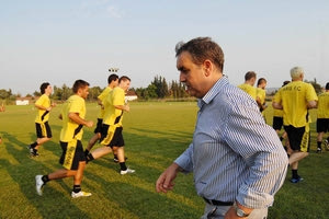 Ερνάντεθ: “Όσο ψηλότερα γίνεται”
