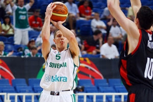 Σλοβενία-Καναδάς: 86-70