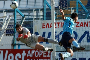 Γκέλες για τους πρωτοπόρους-χαρακίρι ο Ιωνικός