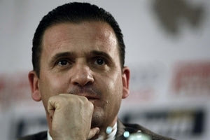 Μιγιάτοβιτς:”Μιλήσαμε με τον Τέβες”