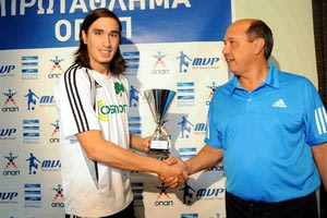 Λέτο: “Να διατηρήσουμε την ψυχραιμία μας”