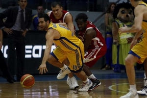 Στο Top 16 η Κίμκι