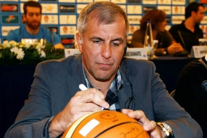 Ομπράντοβιτς: “Να μην επηρεαστούμε”