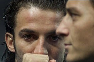 Ανταλλαγή εγκωμίων από Ντελ Πιέρο-Τότι