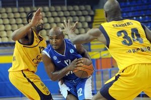 Γκραν Κανάρια – Πανελλήνιος 75-68