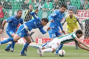 “Ζωντανή” η Ανόρθωση, 1-1 με Ομόνοια