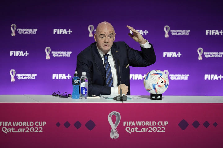 Μουντιάλ 2022, Ινφαντίνο: “Σήμερα νιώθω Άραβας, Αφρικανός, γκέι, μετανάστης εργάτης, οι Ευρωπαίοι πρέπει να ζητήσουν συγγνώμη”