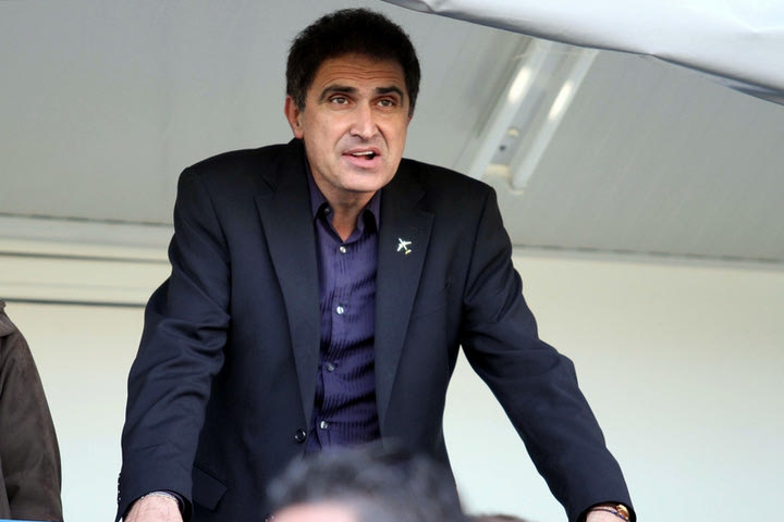 Μποροβήλος: «Αφήστε την Τότεναμ»