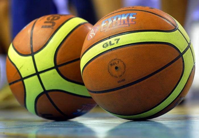 Στη Νήαρ οι Παπαδάκης και Δέδες