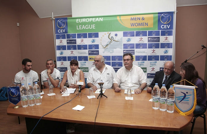 Καπράρα: “Να ευχαριστήσουμε τον κόσμο”