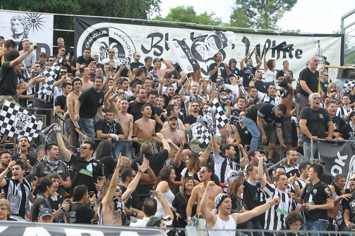 O κόσμος ήταν εκεί!