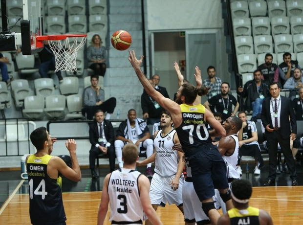 Δημιουργεί σερί η Φενέρμπαχτσε