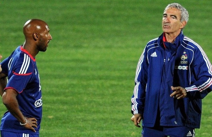 Aνελκά: “Καμικάζι ο Ντομενέκ”
