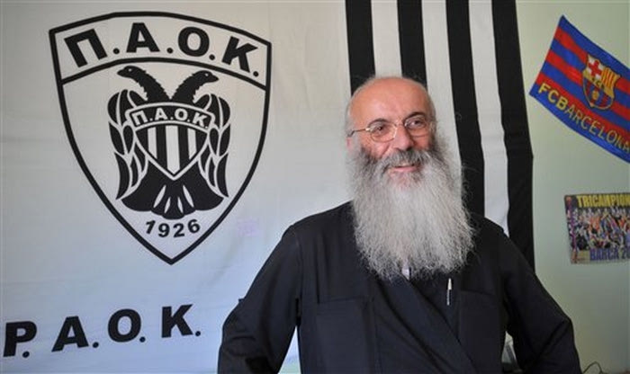 Ο Πατήρ Χρήστος στο Associated Press!