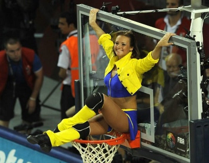 “Καμπάνα” FIBA για τις “Red Foxes”