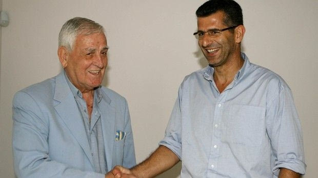Πρόσκληση στον Κόβατς