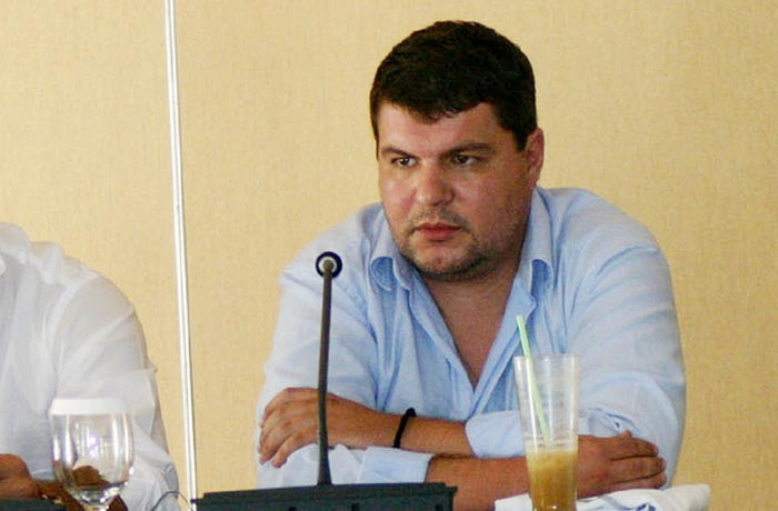Λυράκης: “Θα γελούσαν μαζί μας”