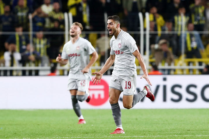 Φενέρμπαχτσε – Ολυμπιακός 0-3: Ομάδα όνειρο στην Πόλη, διέλυσε με όργια Μασούρα τους Τούρκους
