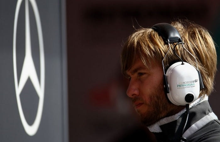 Στη Sauber o Χάιντφελντ