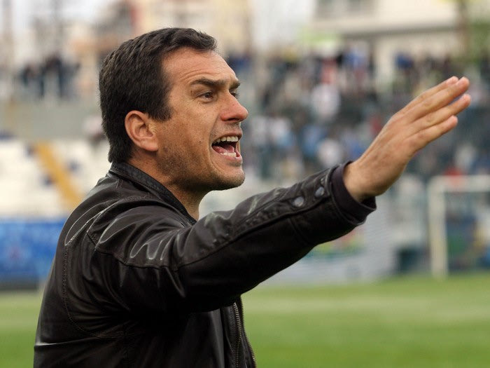 Νέο ξεκίνημα με Βούζα
