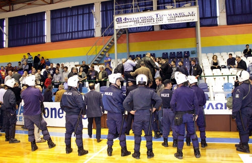 Πρίφτης: “Τι να χαρώ”;