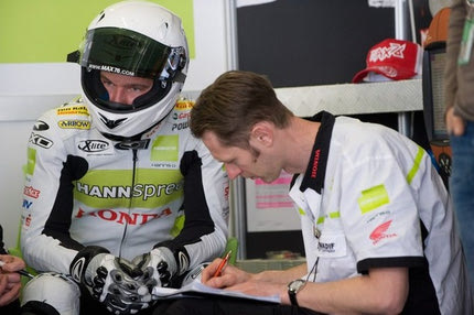 Έρχεται ο Μαξ ο… γλωσσοδέτης!