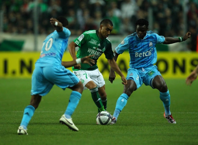 Ισόπαλο το ντέρμπι, νίκη η Λιόν