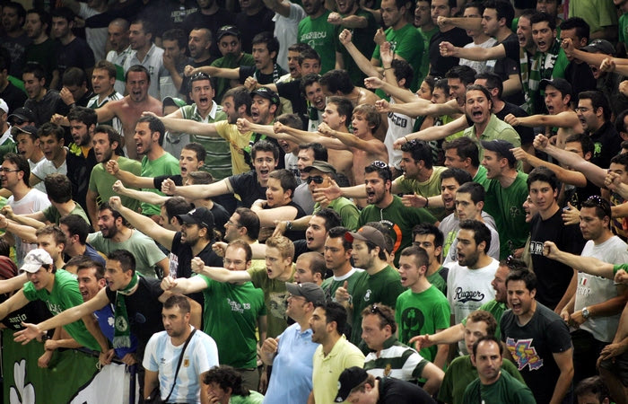 Παραλίγο επεισόδια στο Μαρούσι