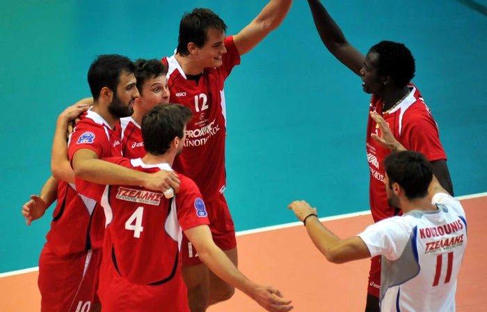 Ολυμπιακός – Γιαστρζέμπσκι 3-2