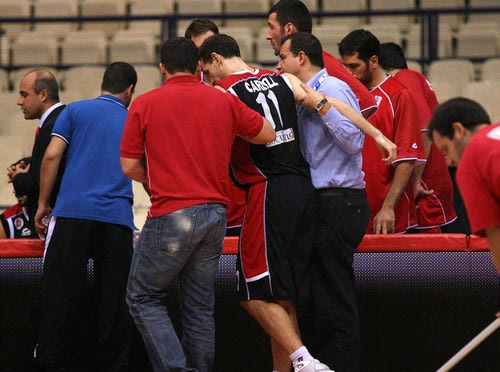 Στο χειρουργείο ο Κάρολ
