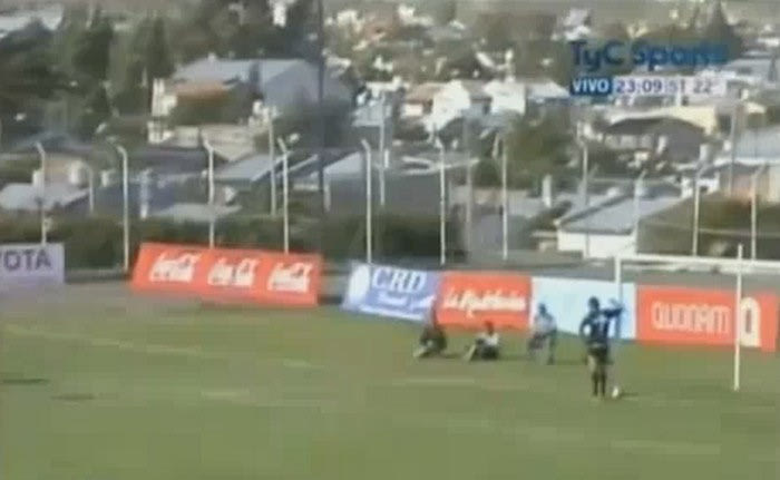 Το κόρνερ του… αιώνα!